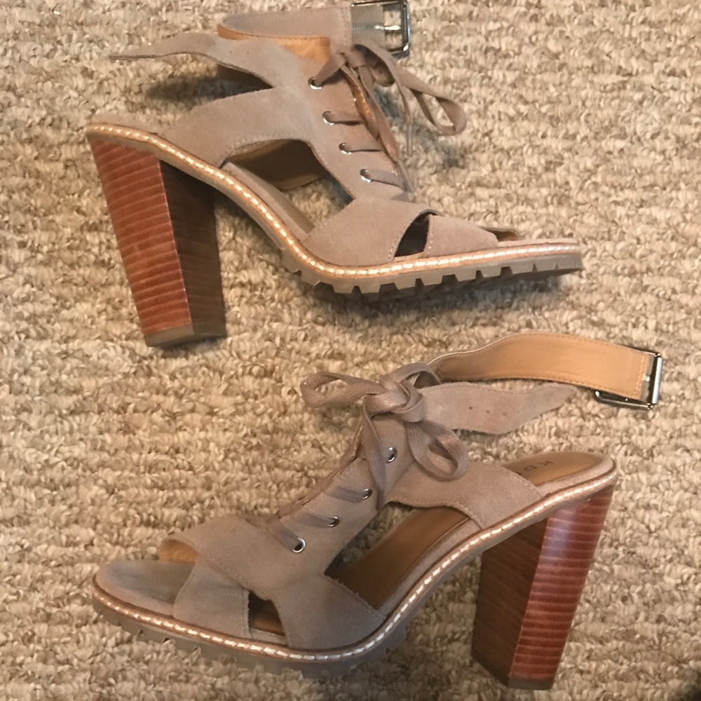Kelsi Dagger sandals with block heel size 8.5